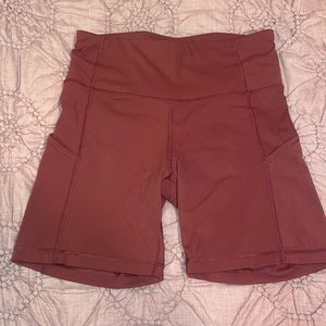 Biker shorts with pockets